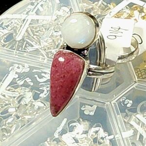 Elegant, Natural Cabocho-Cut Rhodonite And Natural Cabochon -Cut Moonstone  Ring